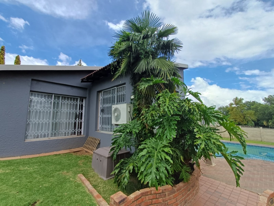 3 Bedroom Property for Sale in Sasolburg Ext 11 Free State